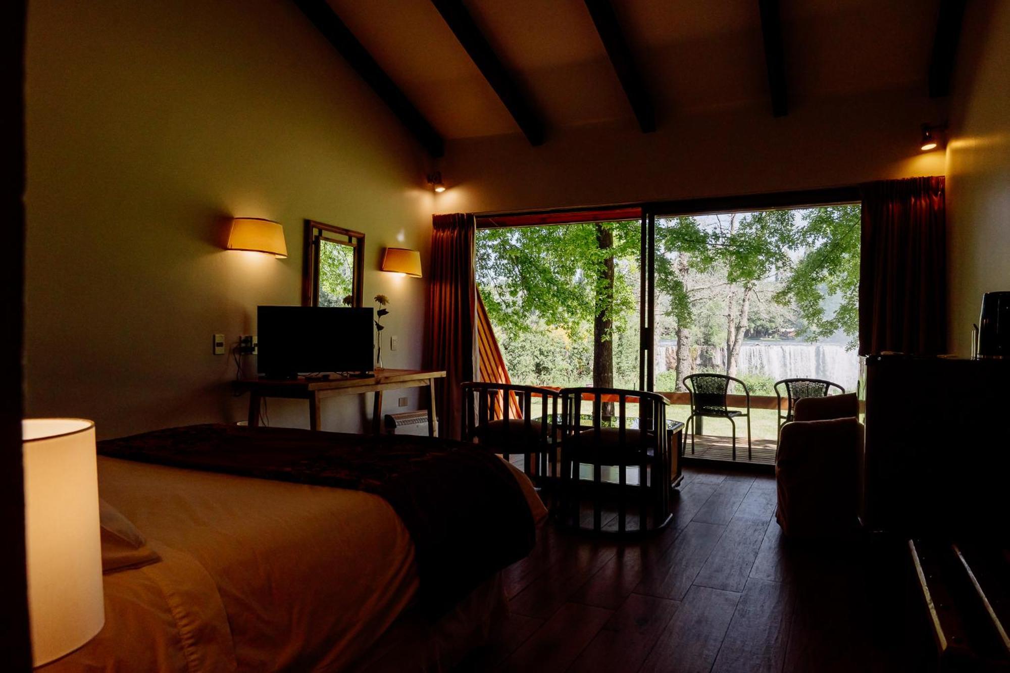 Hotel Salto Del Laja 洛斯安赫莱斯 外观 照片